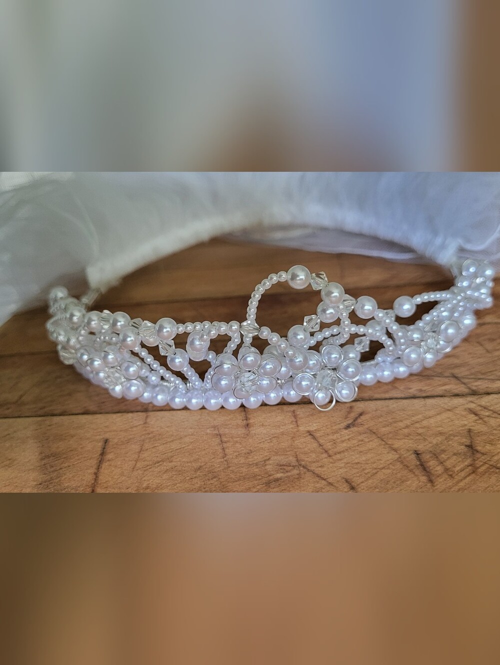 Y2K VTG Faux Pearl Tiara Crown Wedding Veil Headpiece